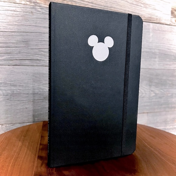 SALE TODAY✨🆕NWT (Sealed) Shinola Detroit x Disney Notebook, w/Flip Animation - Picture 9 of 11